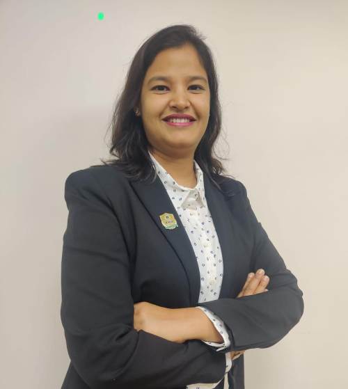 Dr Palak